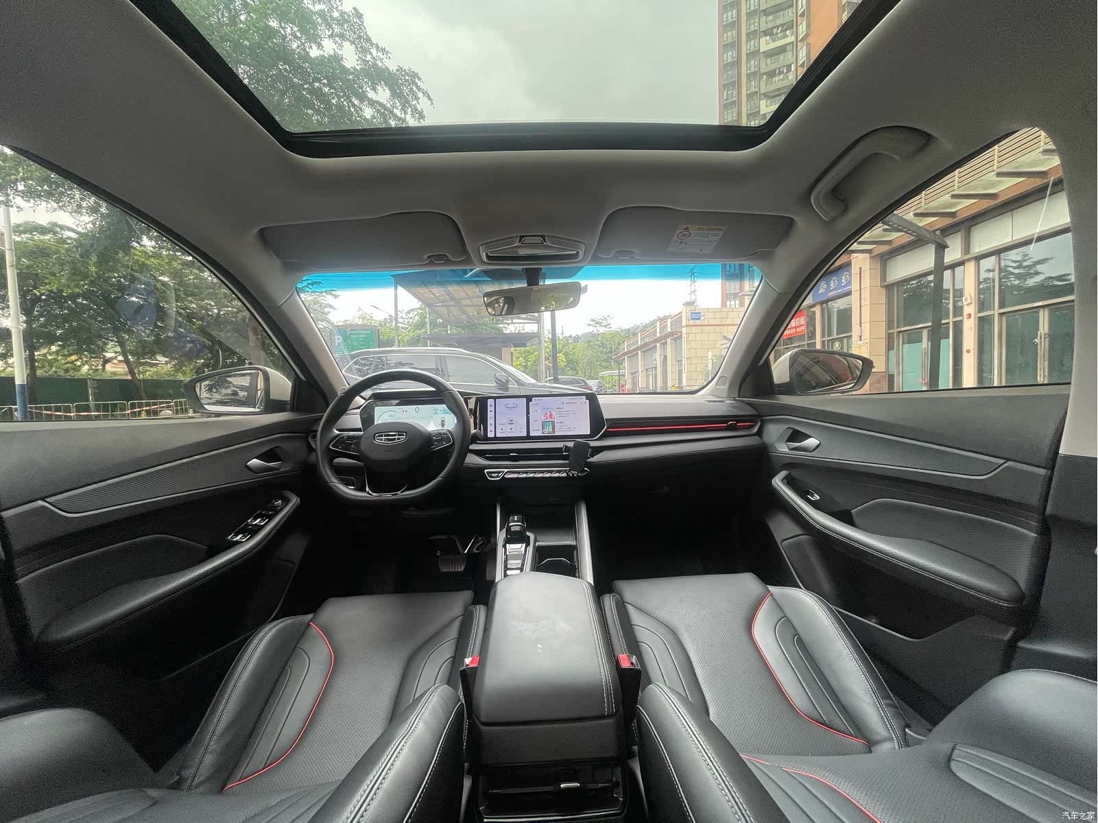 Geely Binray, 2025 31