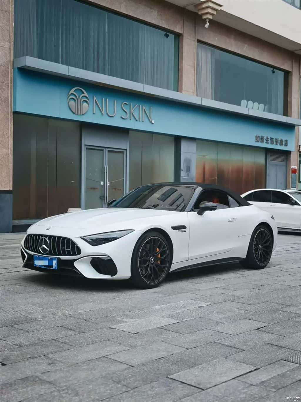Mercedes-Benz SL, 2025 1