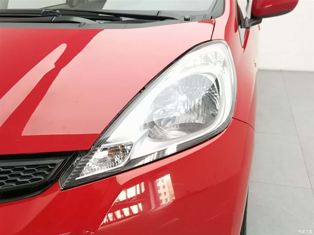 Honda Fit, 2014 7