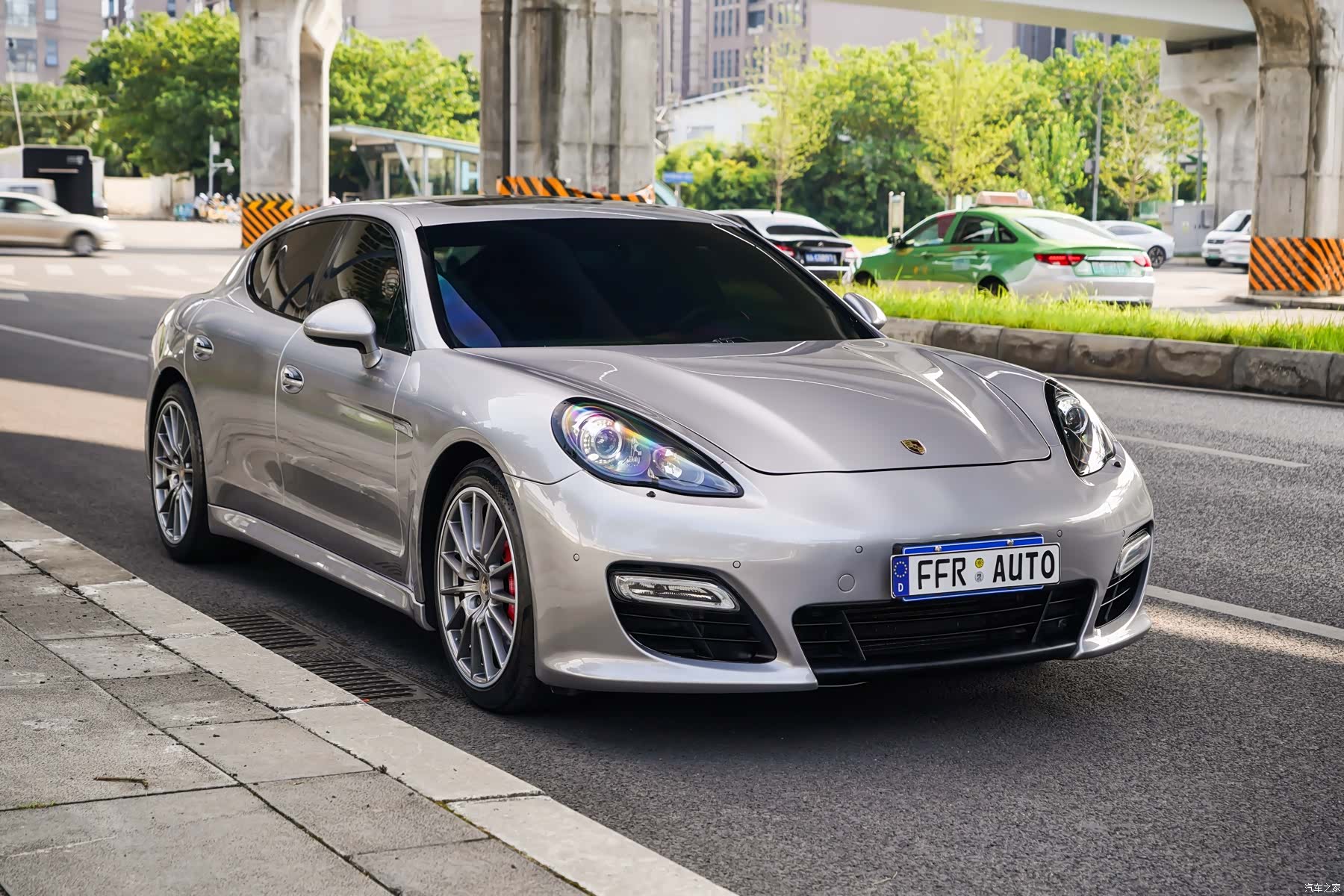 Porsche Panamera, 2012 16