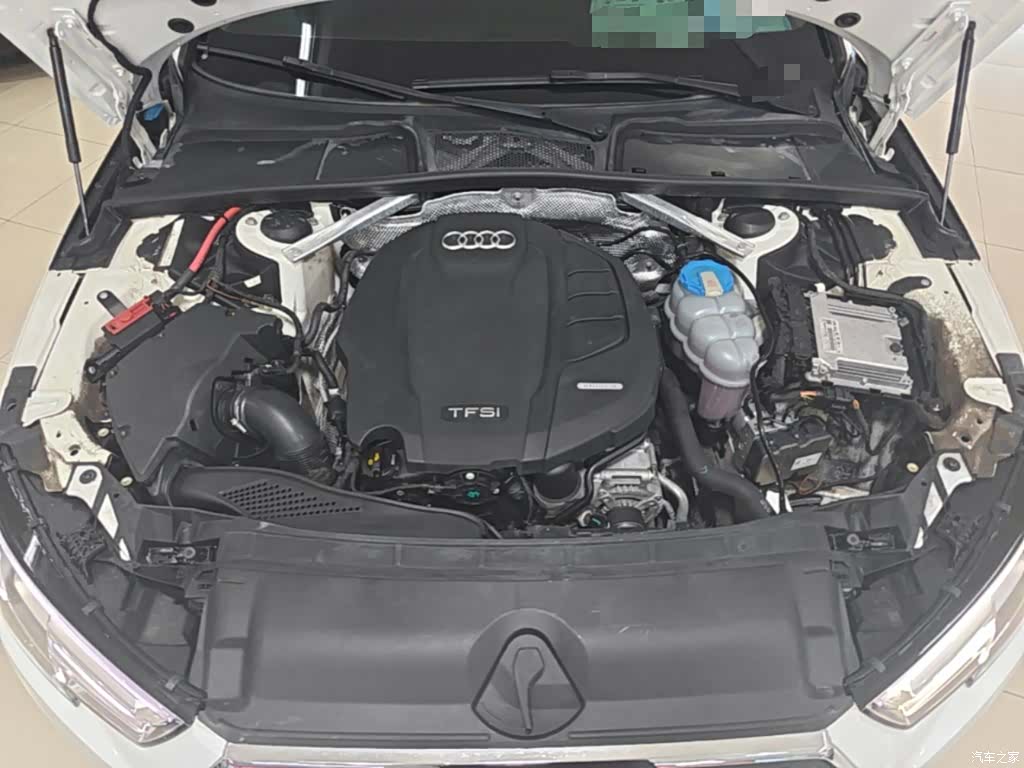 Audi A4L, 2017 20