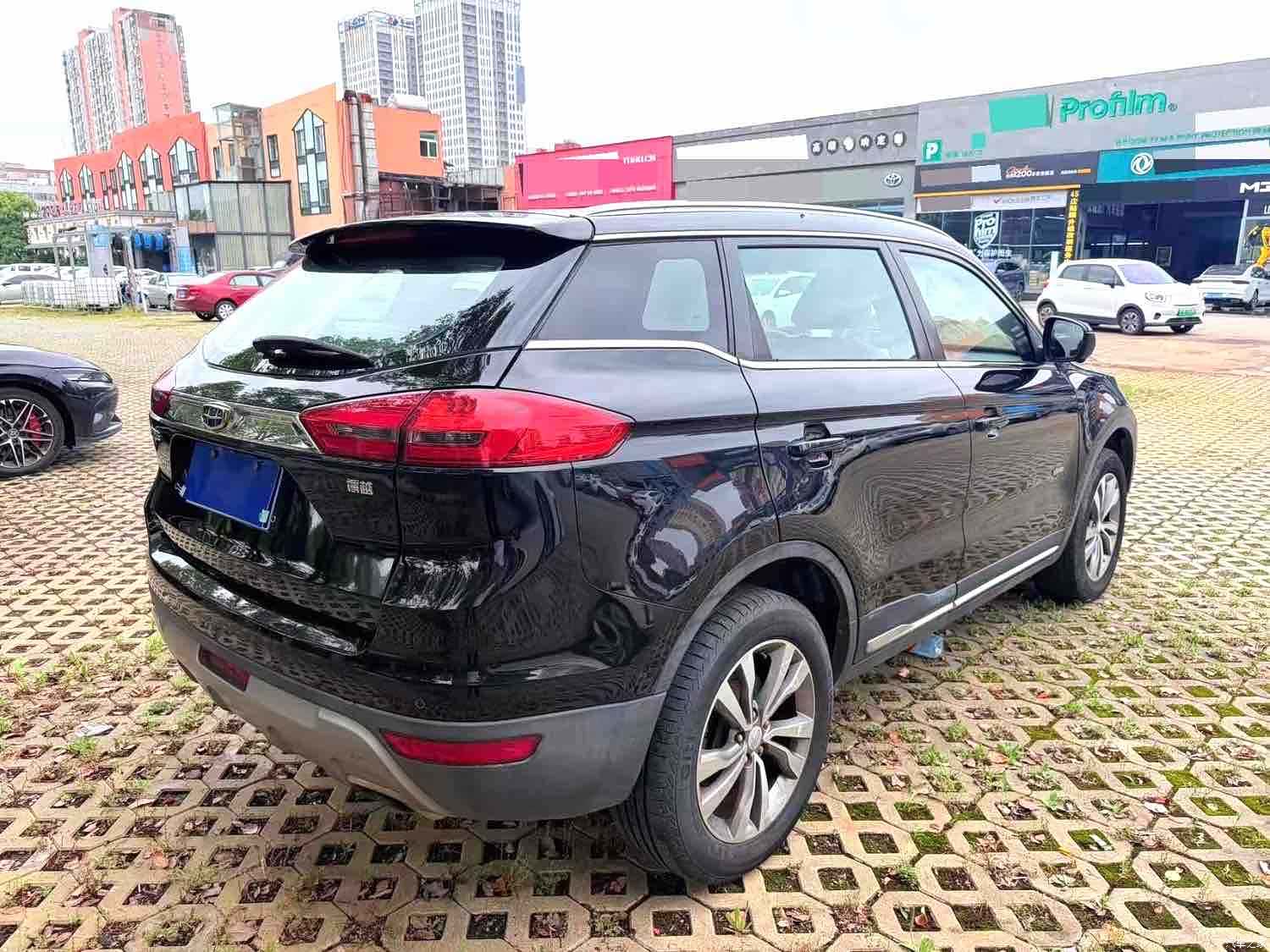 Geely Boyue, 2016 7
