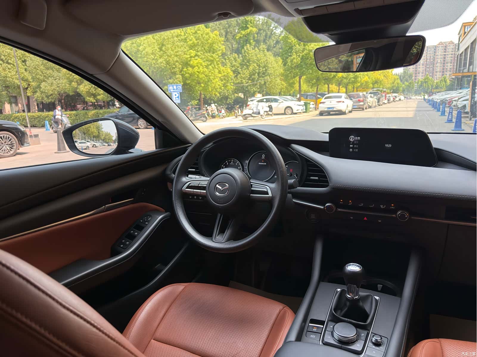 Mazda Mazda3, 2023 25