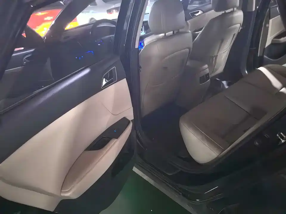 Hyundai Name picture