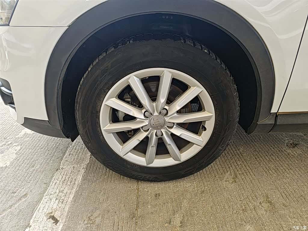 Audi Q3, 2015 23