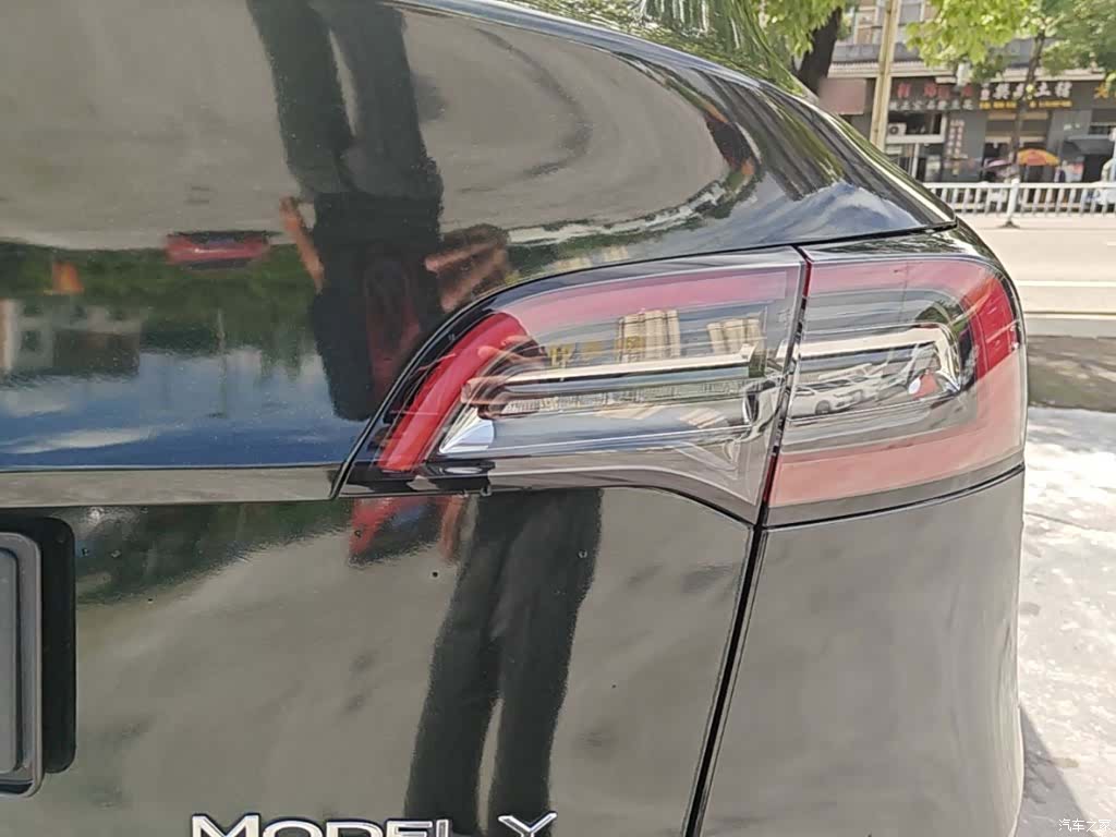 Tesla Model Y, 2022 8