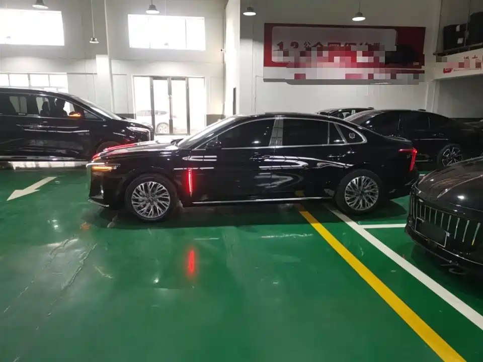Hongqi H5