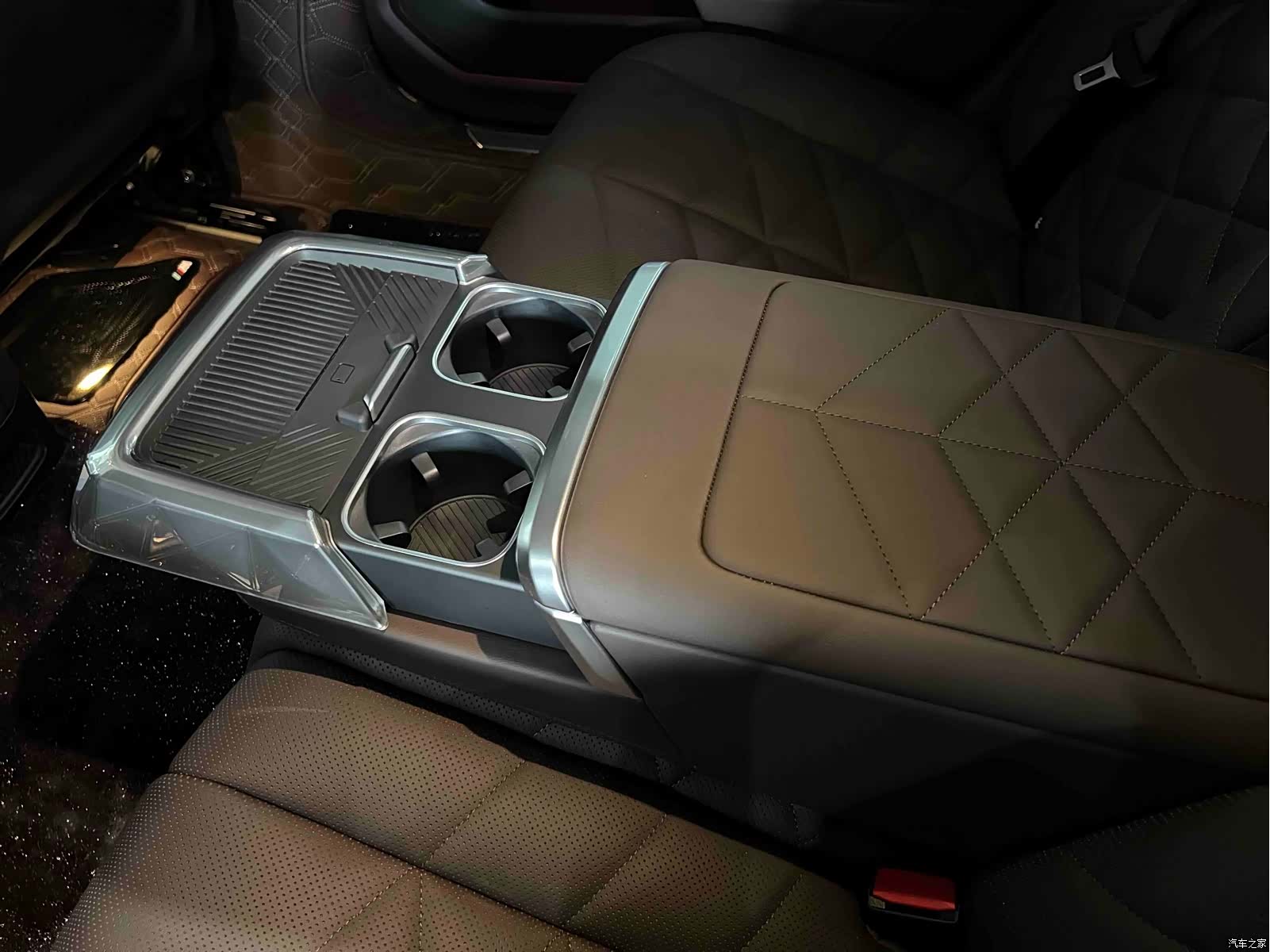 BMW 7 Series, 2025 28