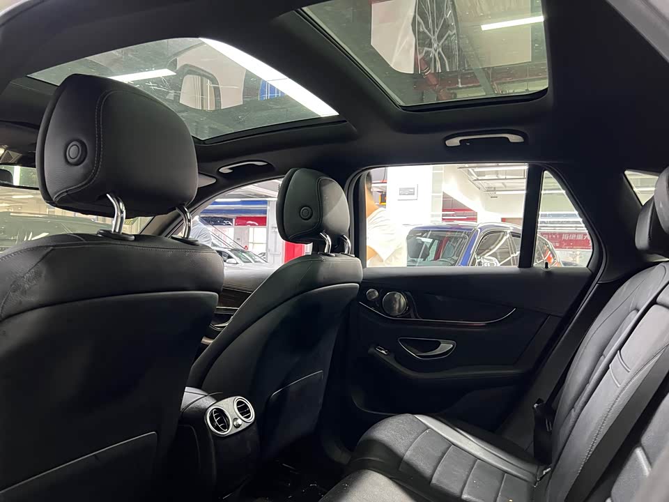Mercedes-Benz GLC Mercedes-Benz GLC