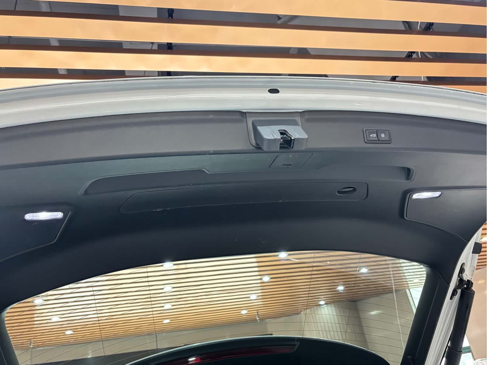 Audi Q3, 2022 11