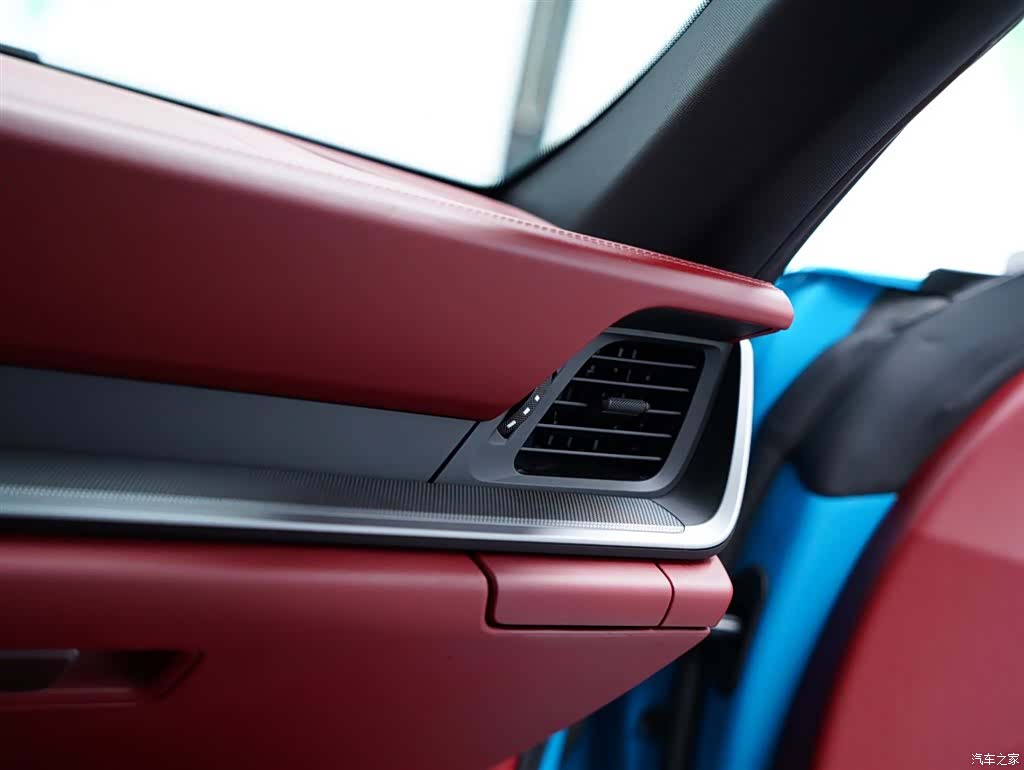 Porsche 911, 2020 46