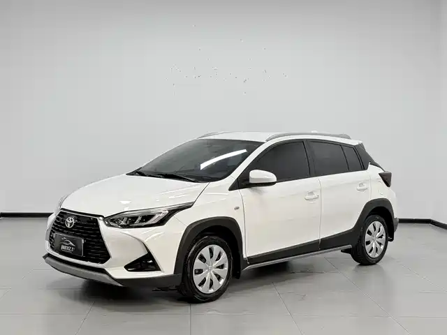 Toyota YARiS L 2022 — купить из Китая под заказ