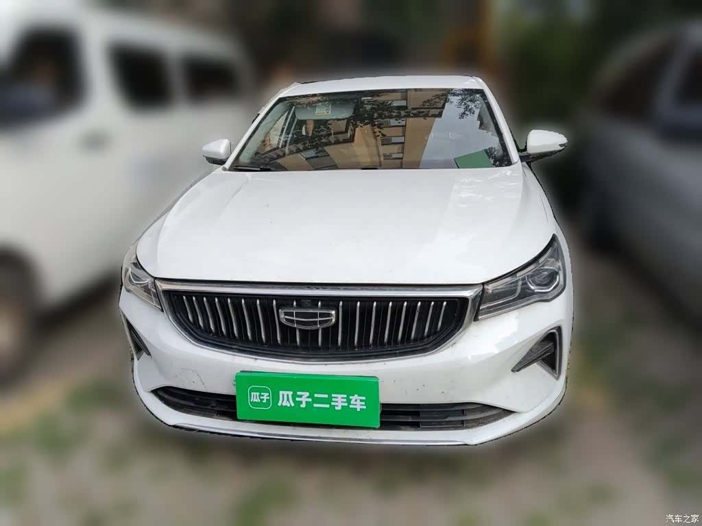 Geely Emgrand, 2023 3