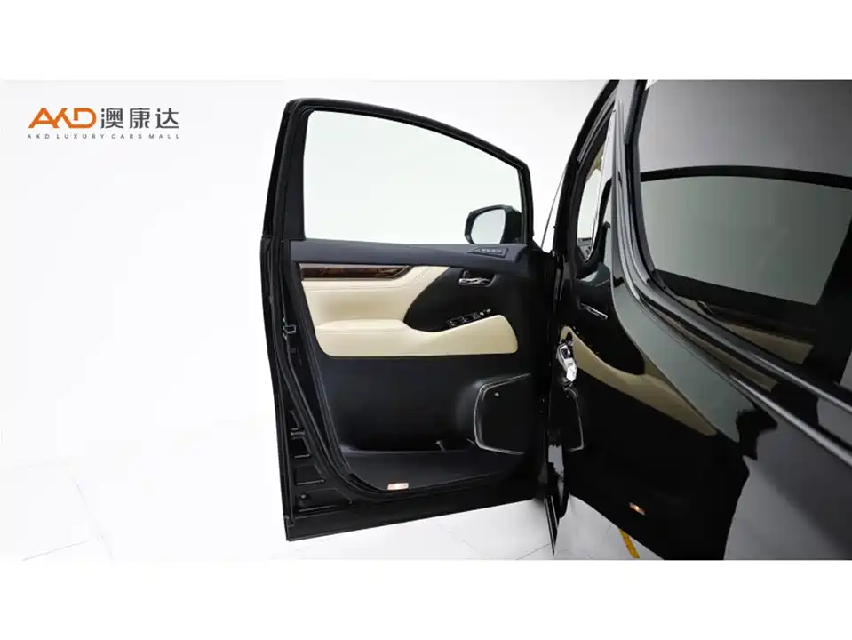 Toyota Elfa Toyota Elfa
