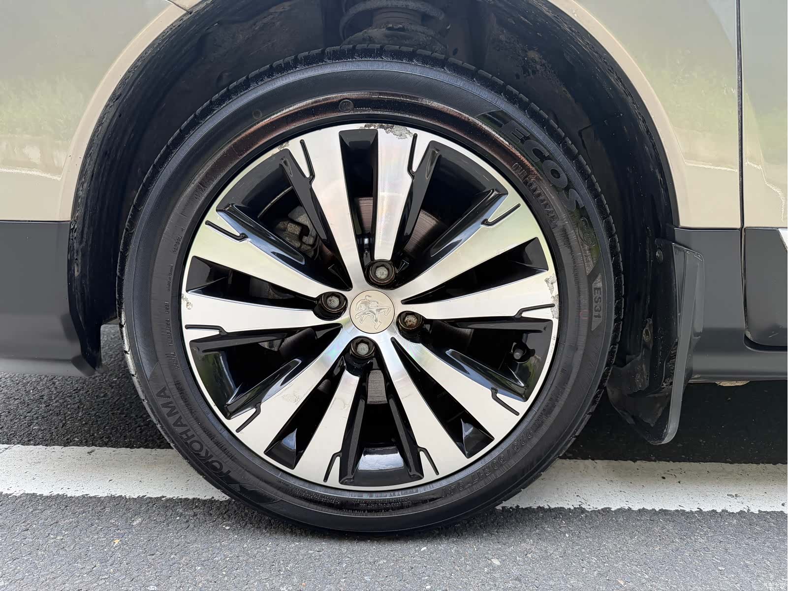 Peugeot 3008, 2017 все фото