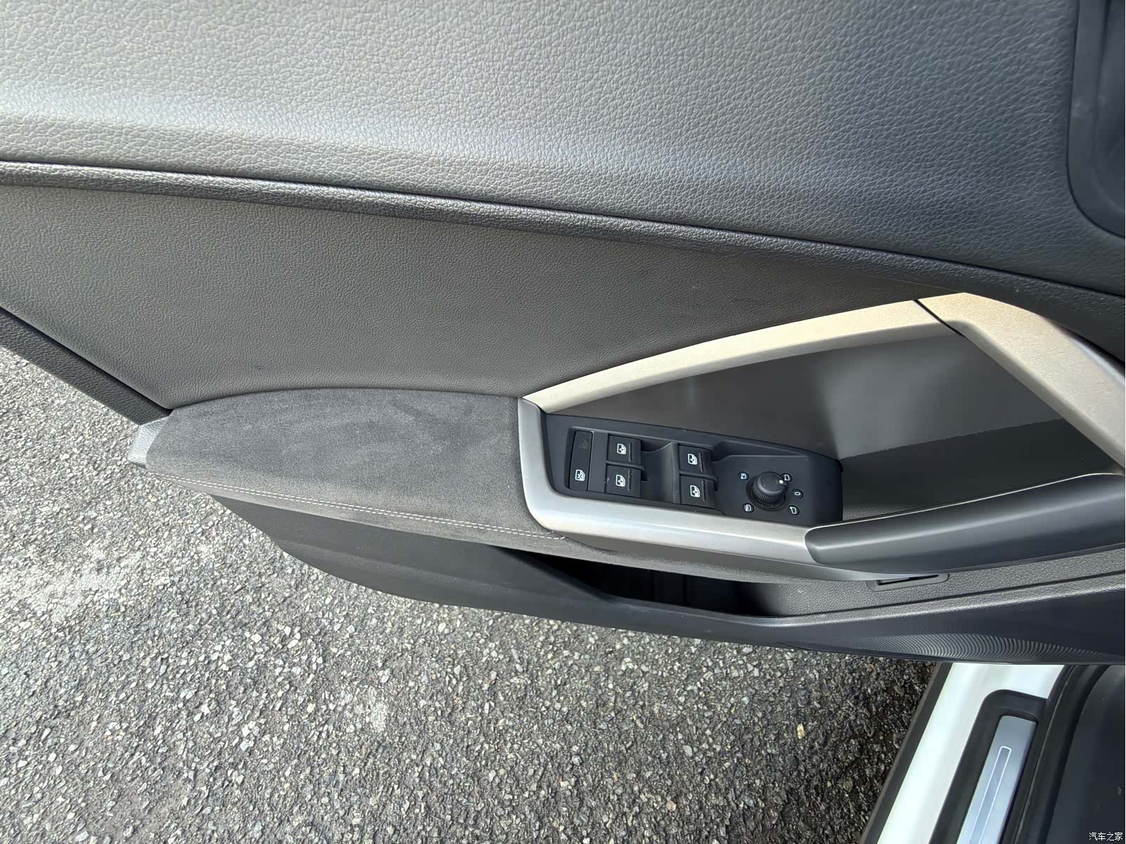 Audi Q3, 2022 4