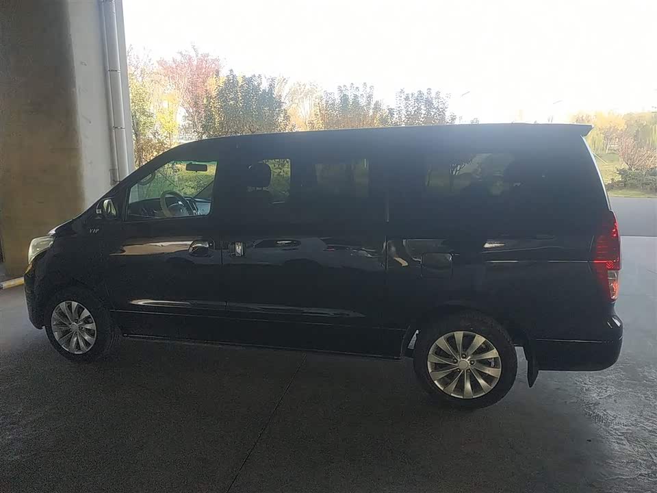 Forthing Popular CM7