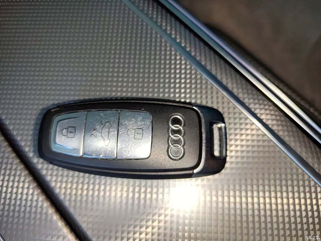 Audi A6L, 2024 9