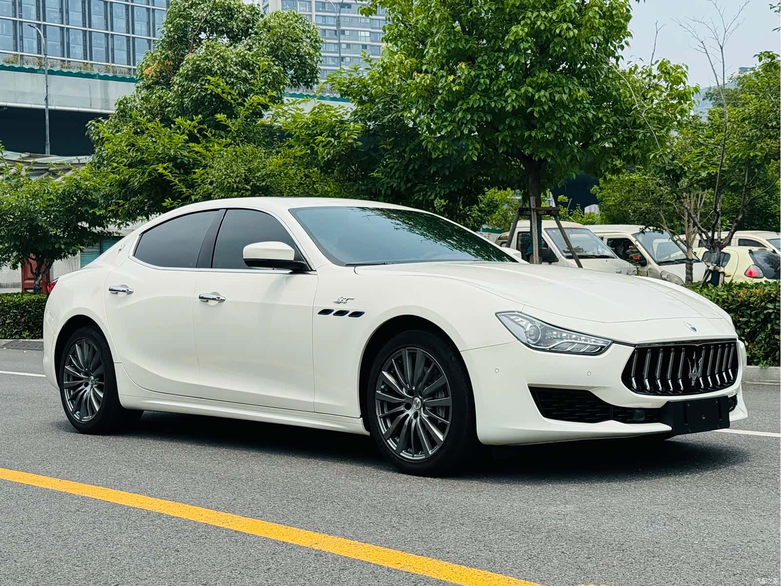 Maserati Ghibli, 2023 3