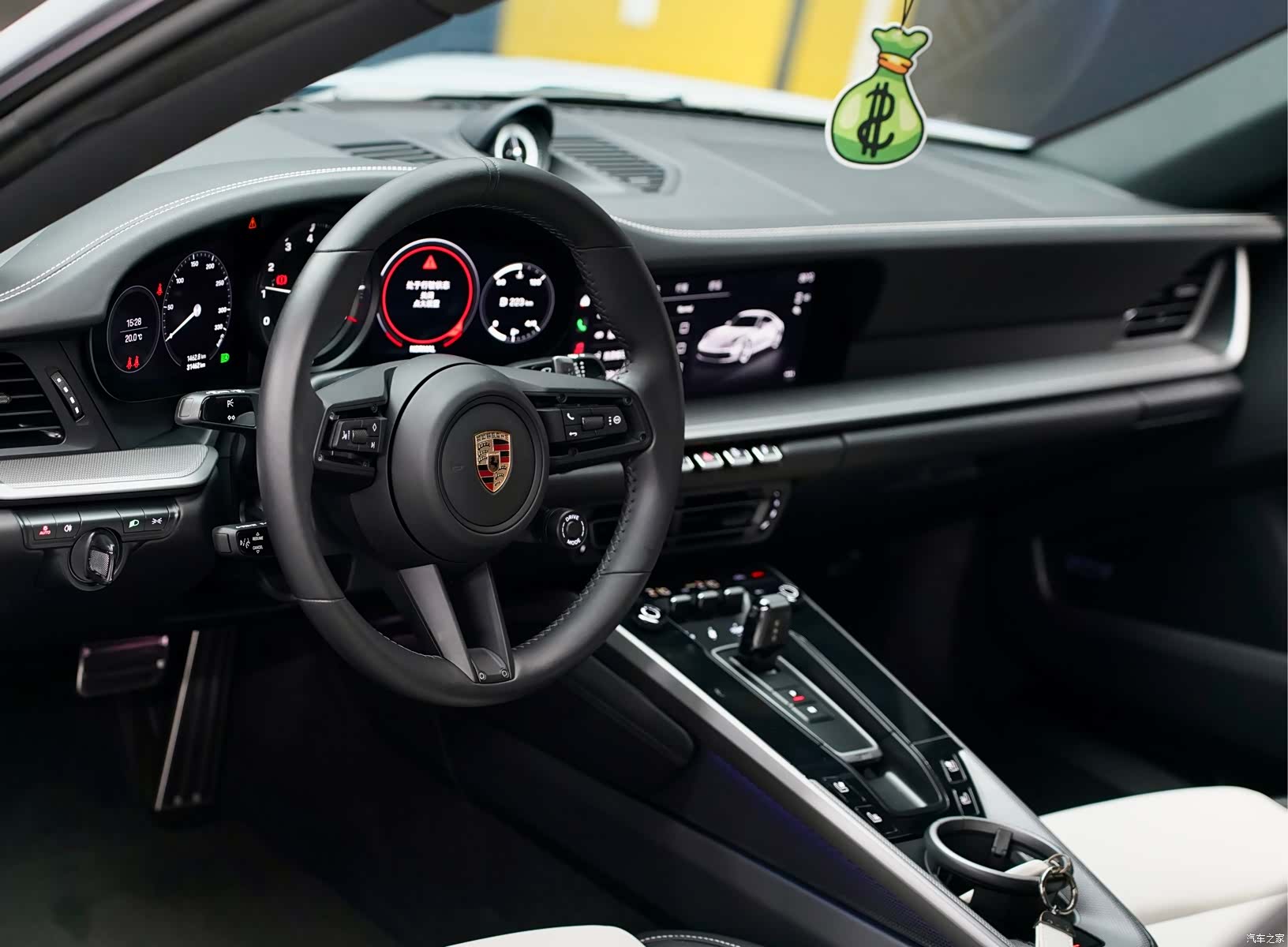 Porsche 911, 2023 9