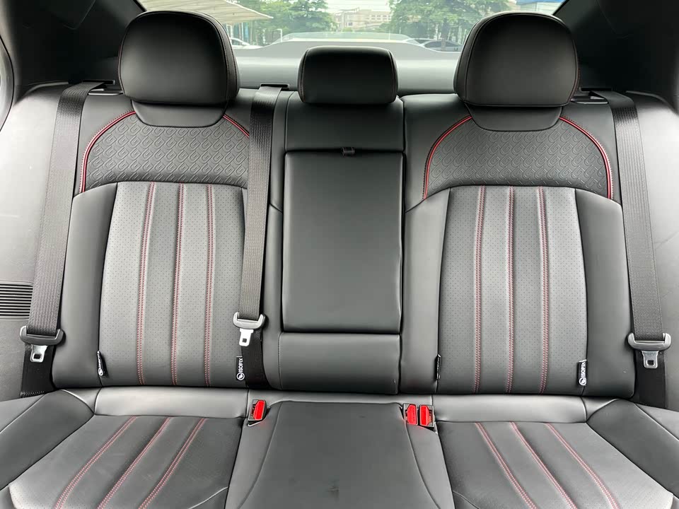 Trumpchi Shadow Leopard