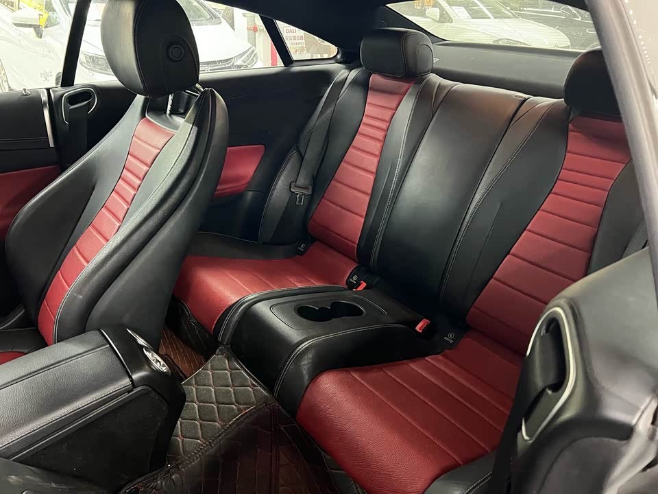 Mercedes-Benz E-class Mercedes-Benz E-class