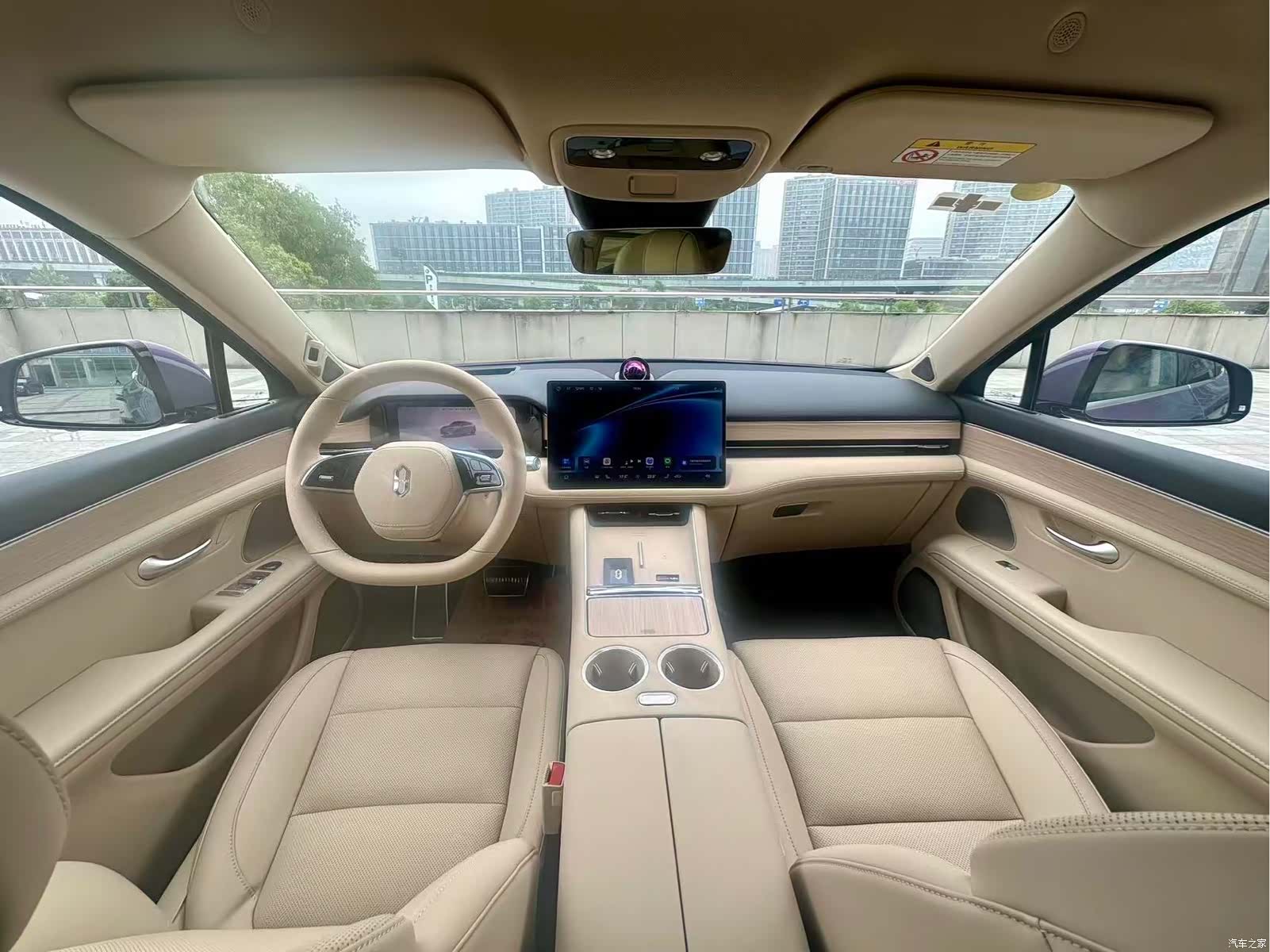 AITO M5, 2025 6