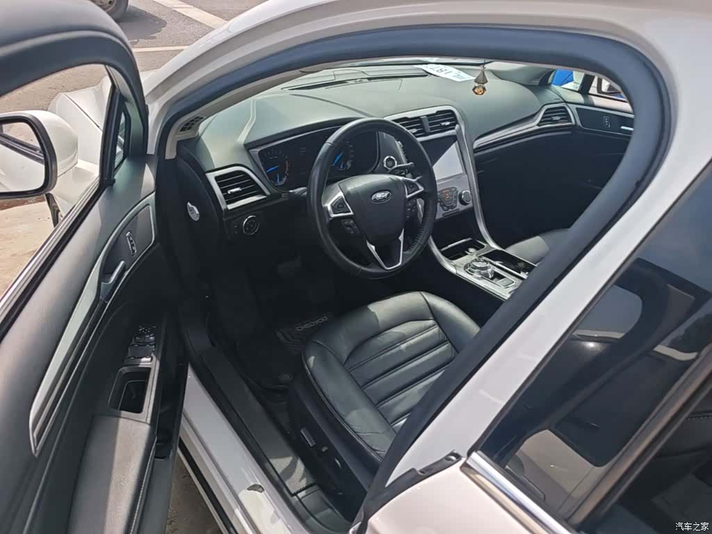 Ford Mondeo, 2017 16