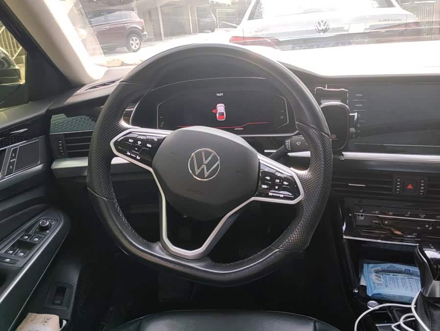 Volkswagen Passat 2023, фото 15