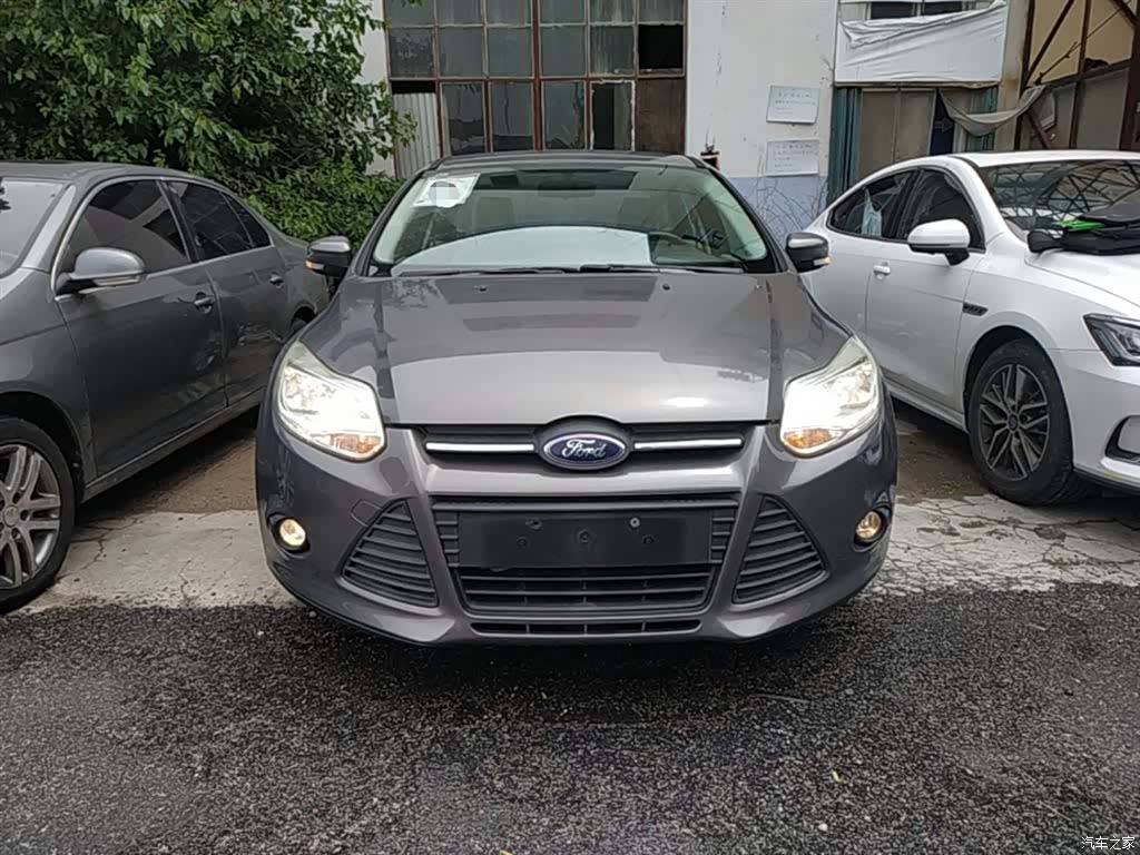 Ford Focus, 2015 3