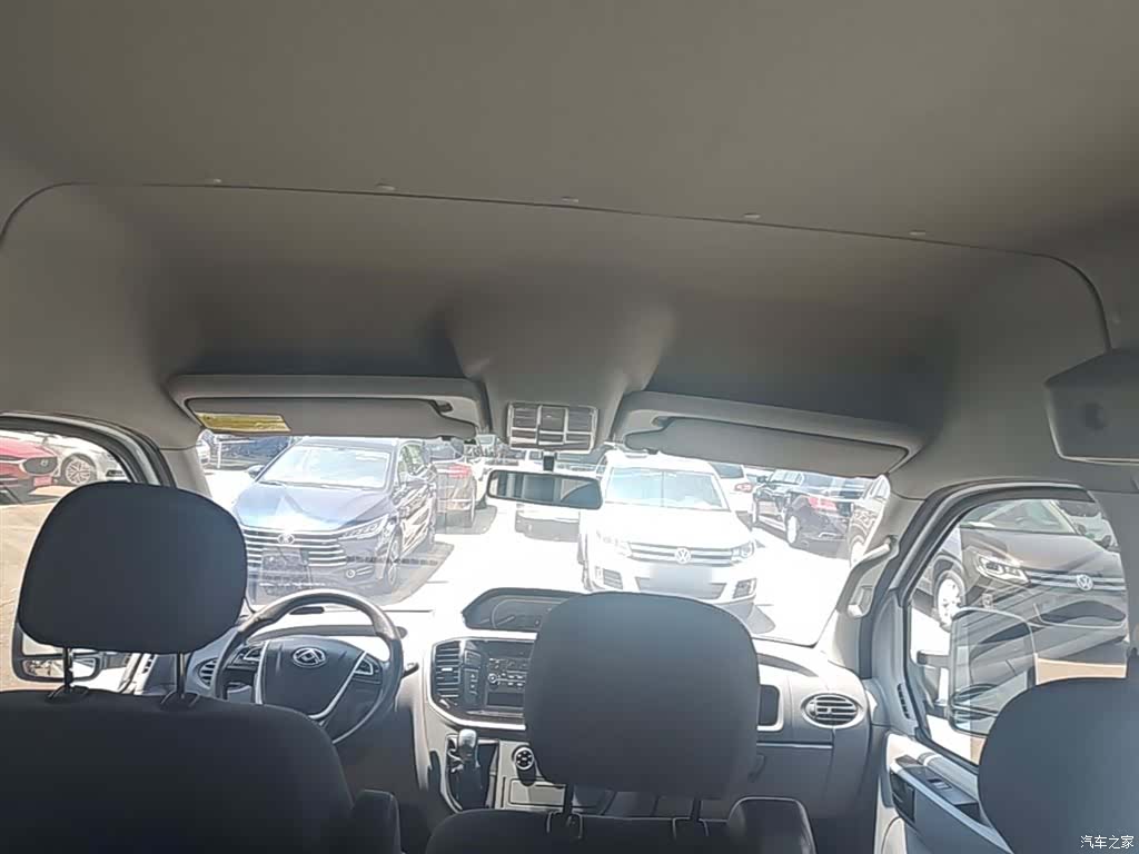 Maxus V80, 2019 18