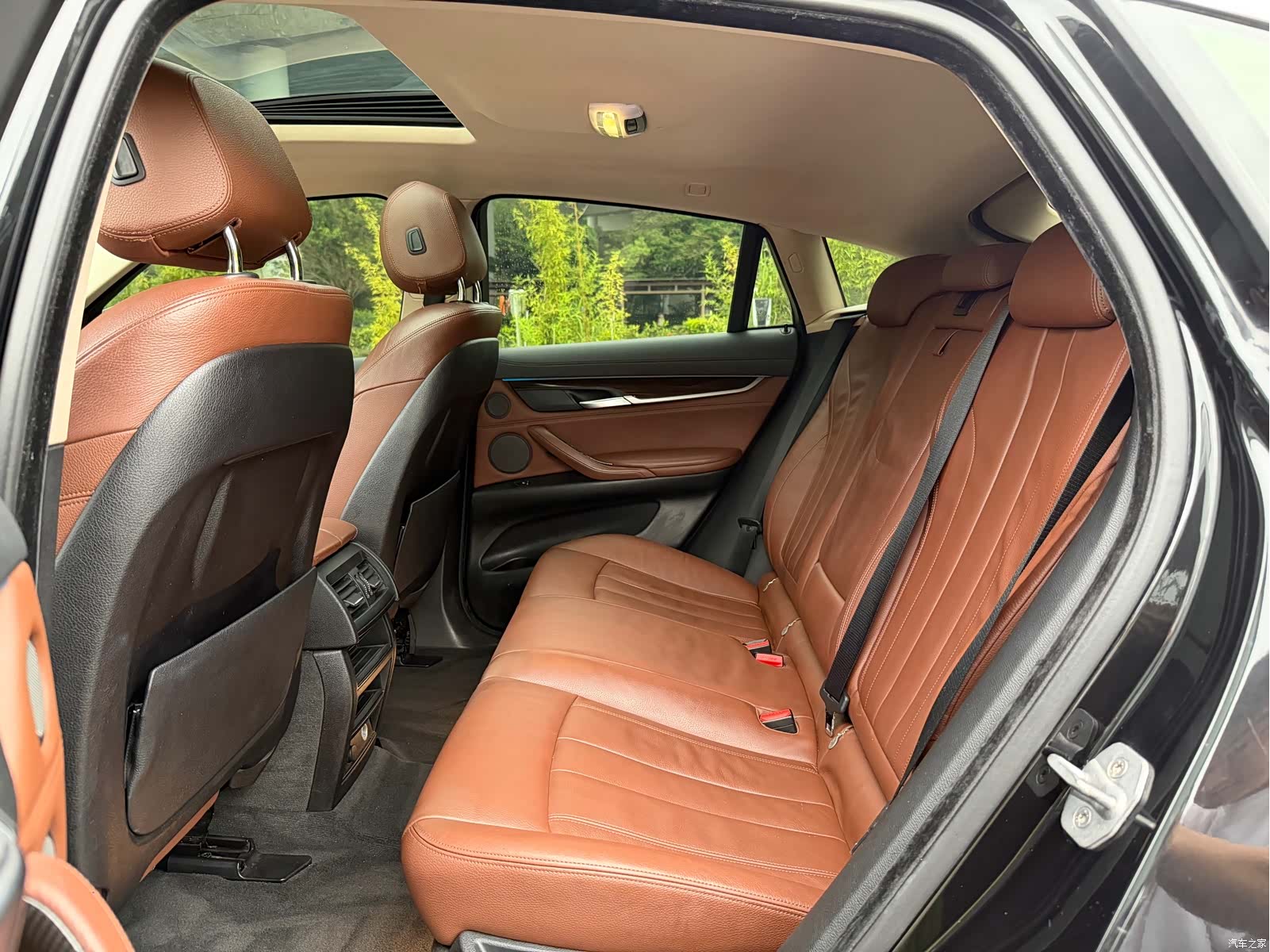 BMW X6, 2015 12