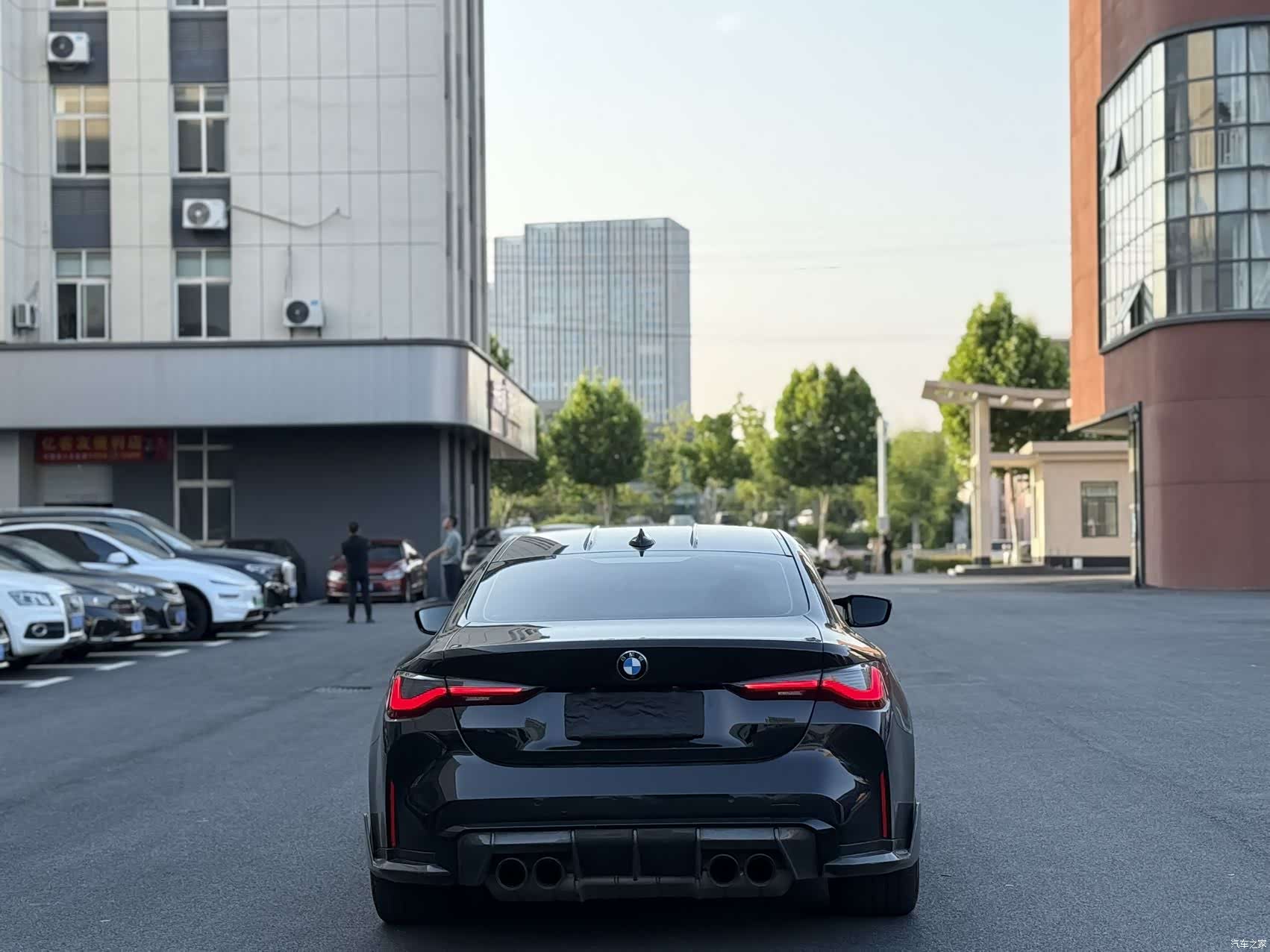 BMW M4, 2022 8