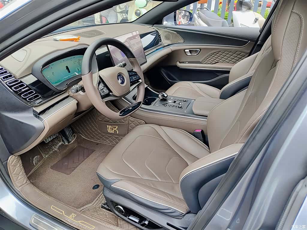 BYD Han, 2022 7