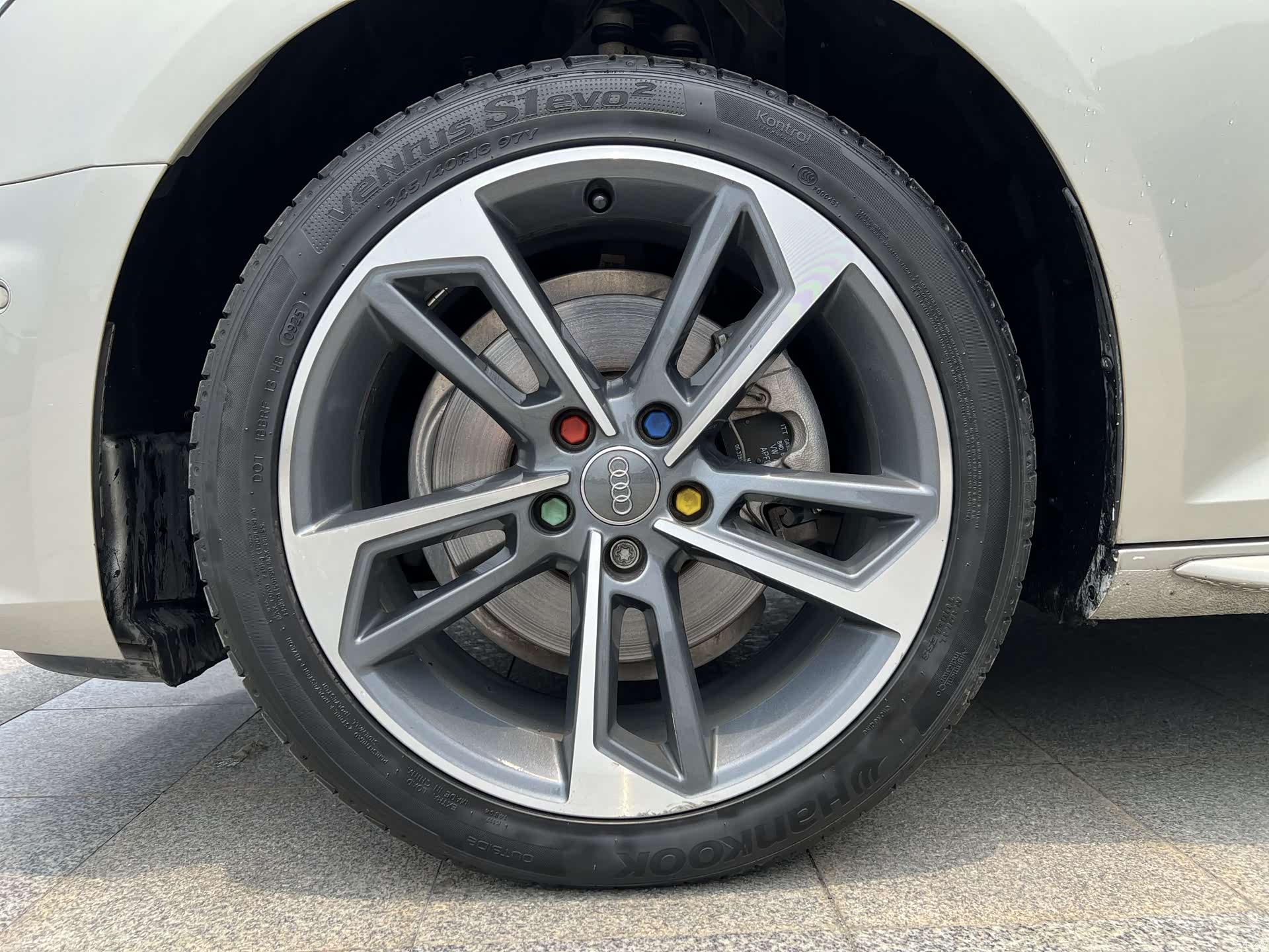 Audi A4L, 2020 18