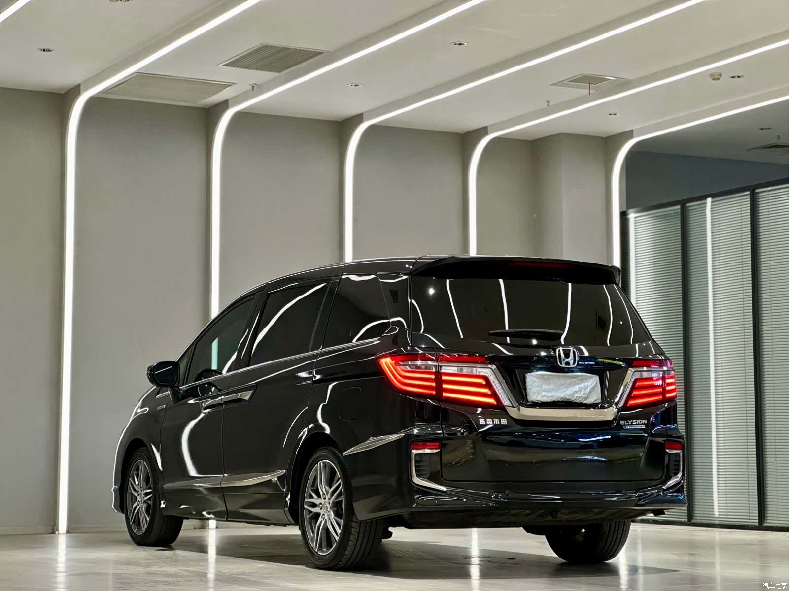 Honda Elysion, 2021 9