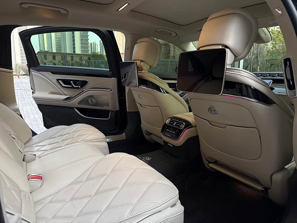 Mercedes-Benz Maybach S-class