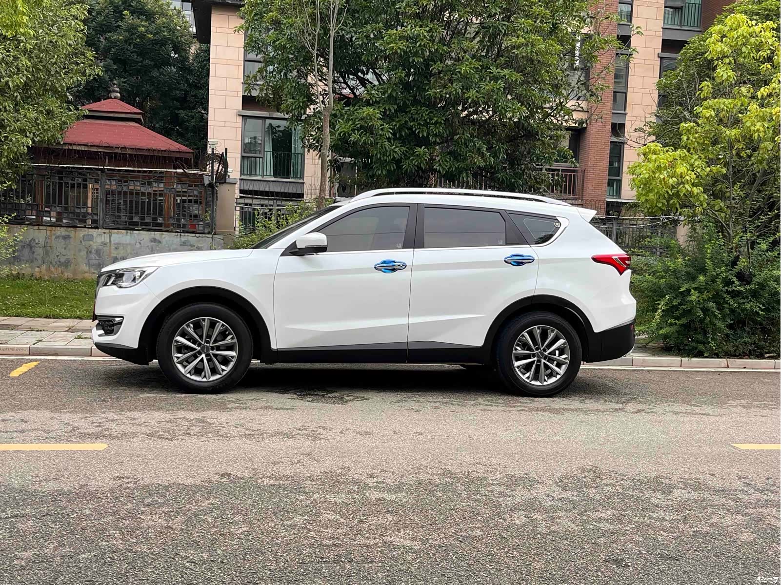 Jetour X70, 2019 3