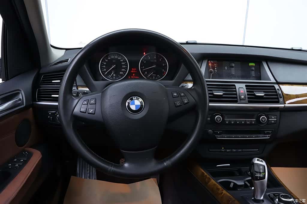 BMW X5, 2013 28