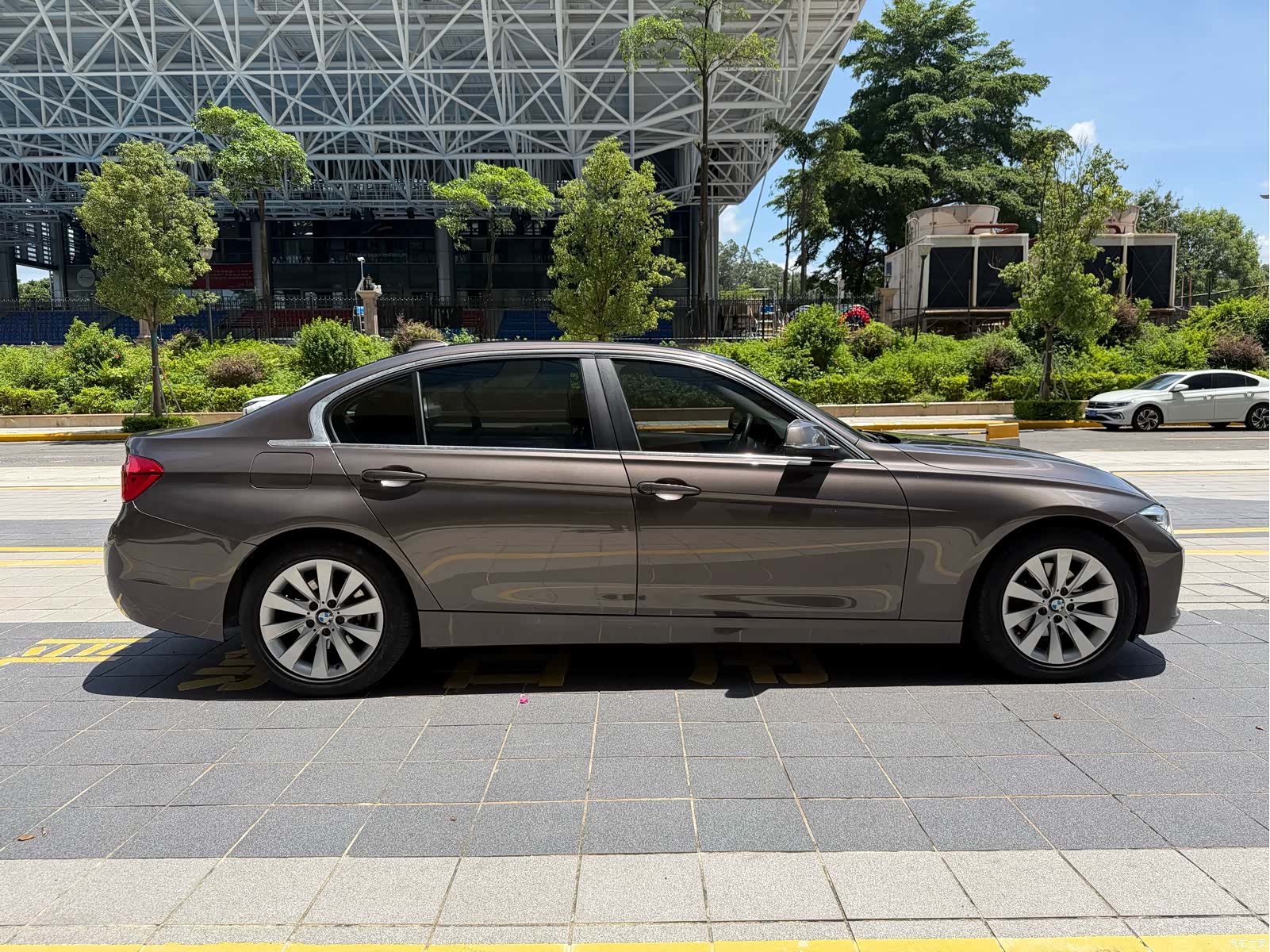BMW 3 Series, 2017 6