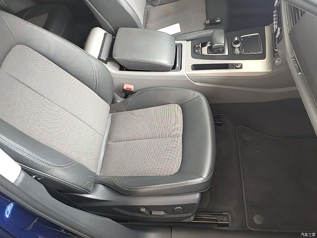 Audi Q5L, 2019 25