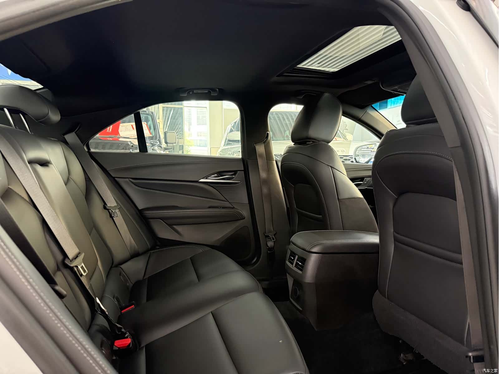Cadillac CT4, 2020 9