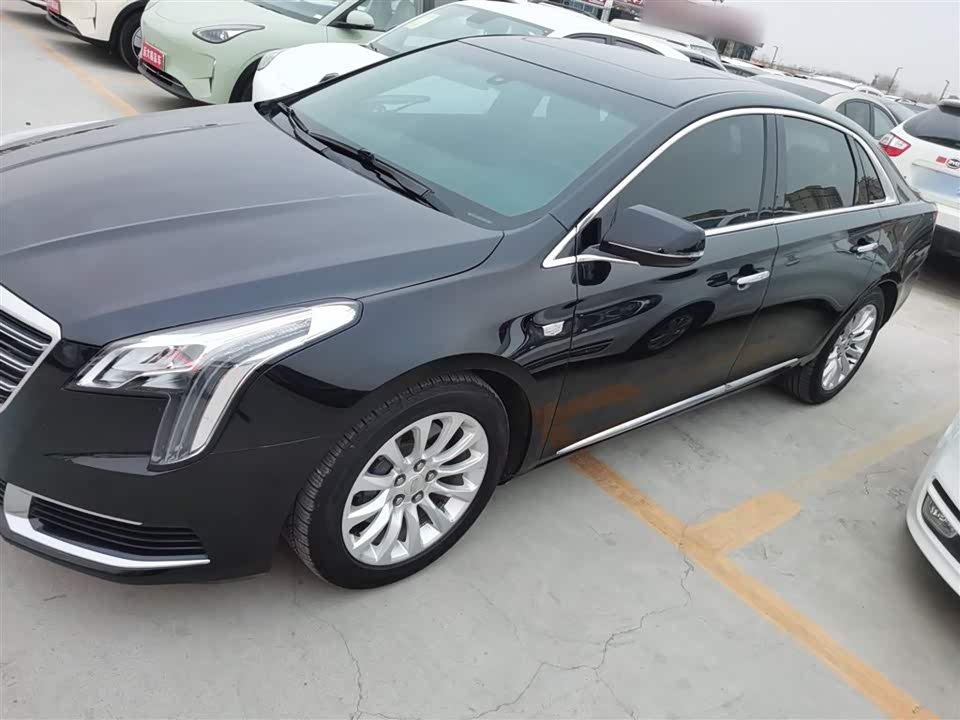 Cadillac XTS