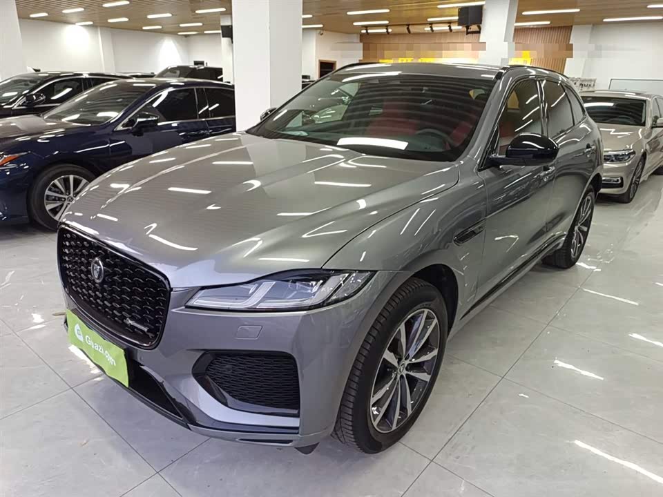 Jaguar F-PACE