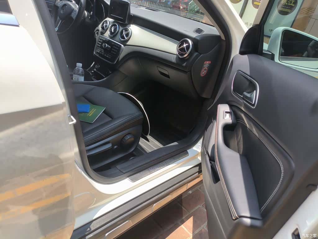 Mercedes-Benz GLA, 2015 20