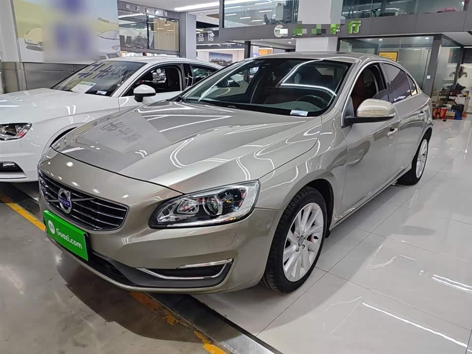 Volvo S60
