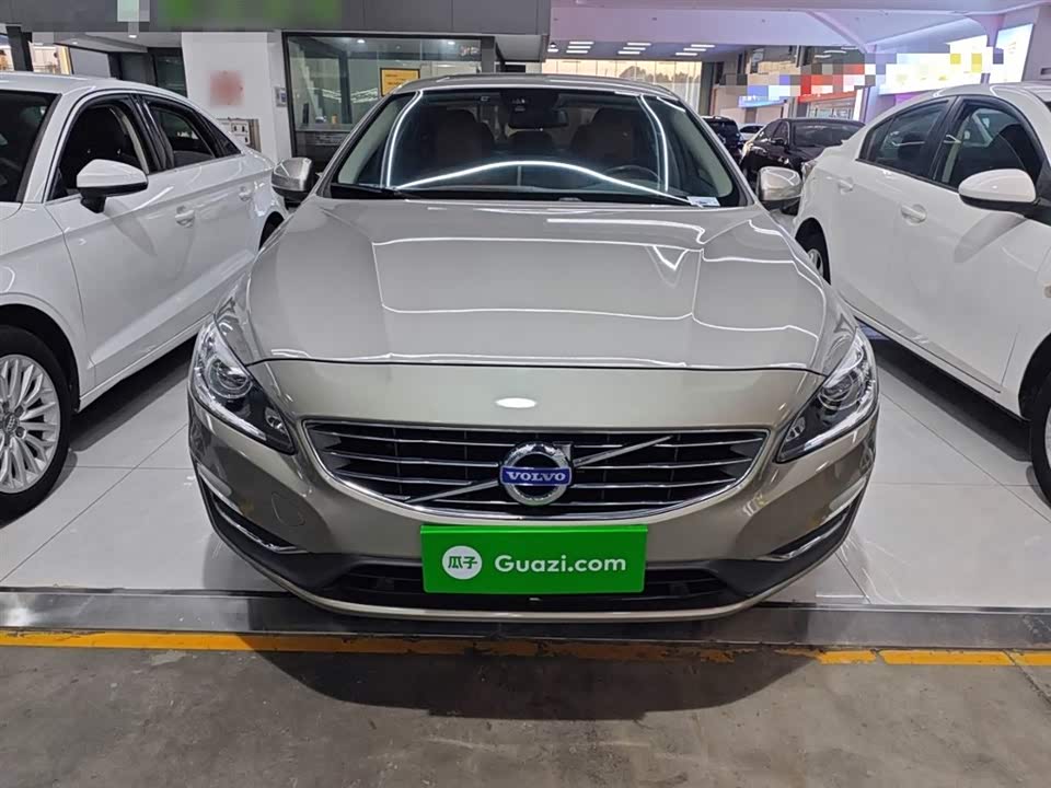 Volvo S60