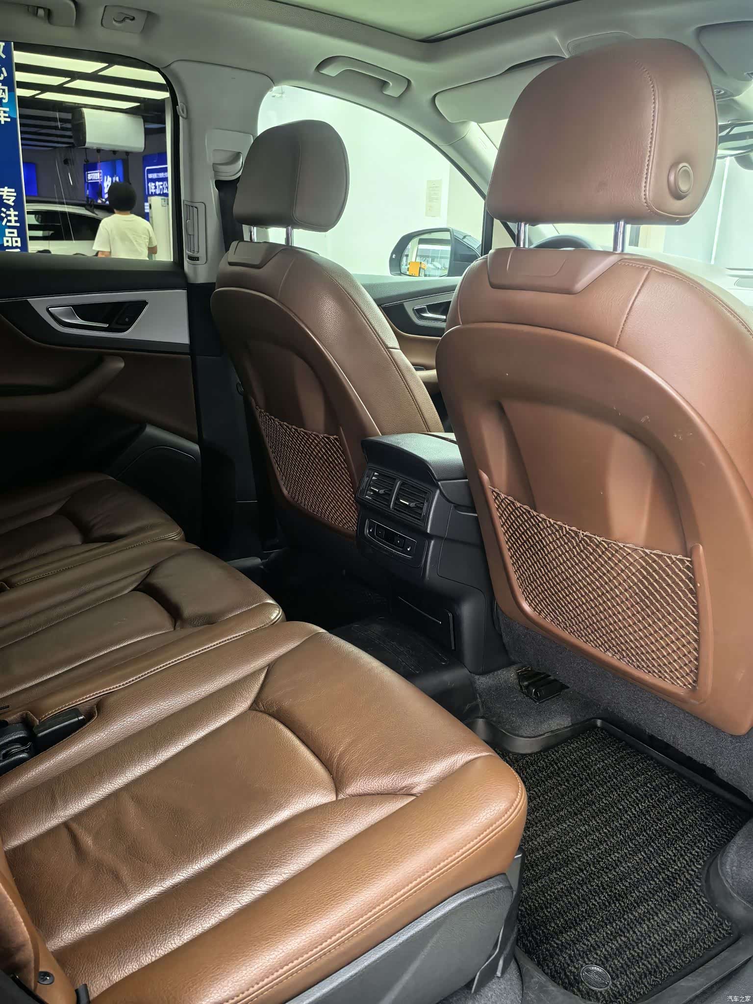 Audi Q7, 2016 10