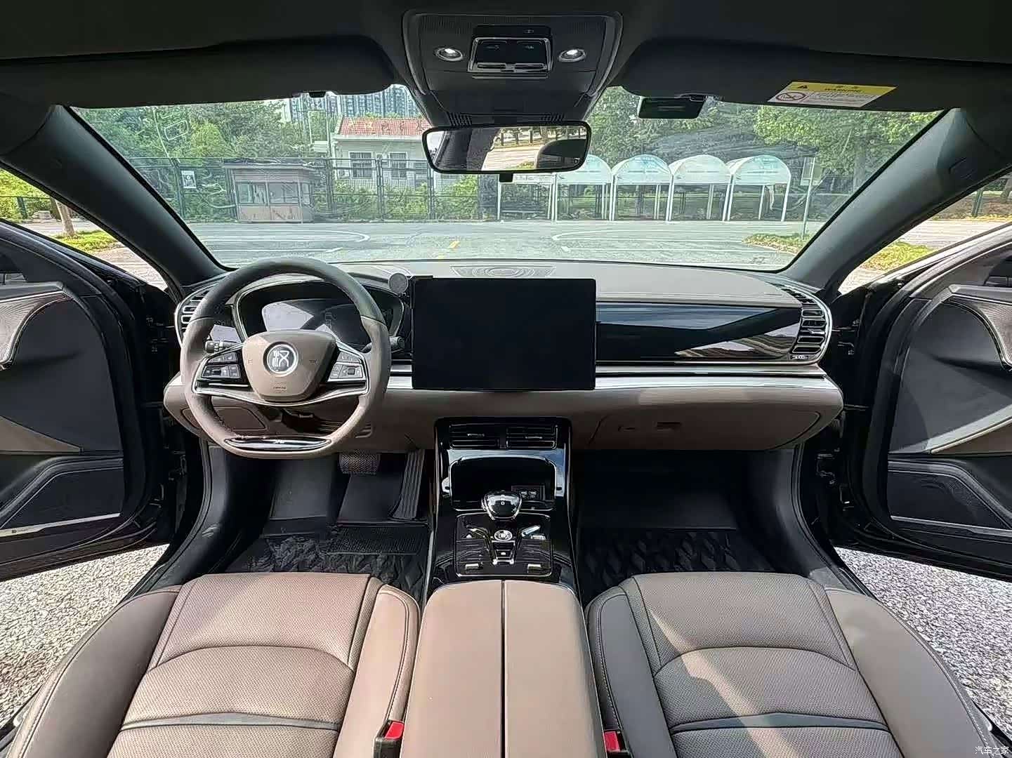BYD Han, 2023 6