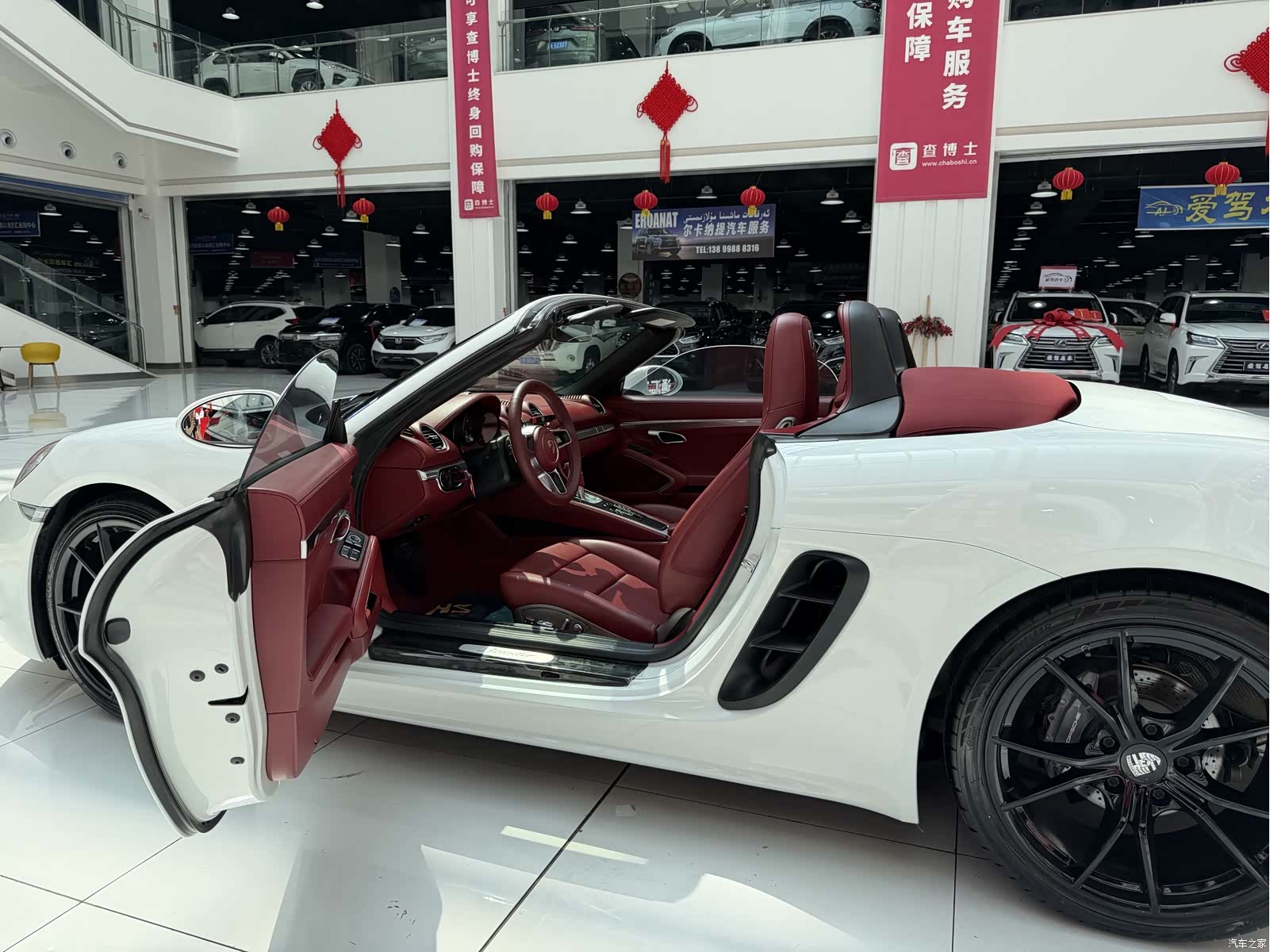 Porsche Boxster, 2019 все фото